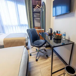 Lenora Airport & Istanbul Airport Arnavutkoy